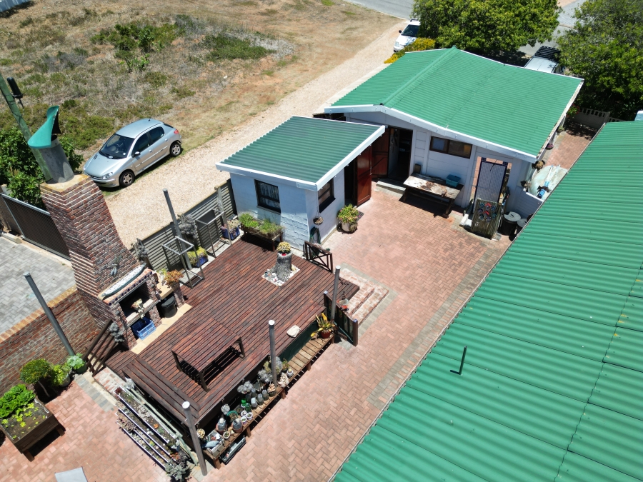 3 Bedroom Property for Sale in Stilbaai Wes Western Cape